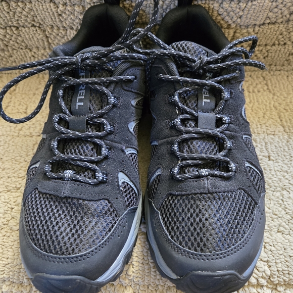 Merrell Hiking Shoes - Picture 2 of 6